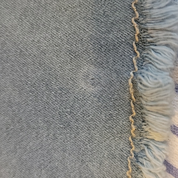 Girls Denim Skirt GMN Be Happy Kids Adorable Stripes Distressed Edge Jean Sz 14 - Picture 6 of 7